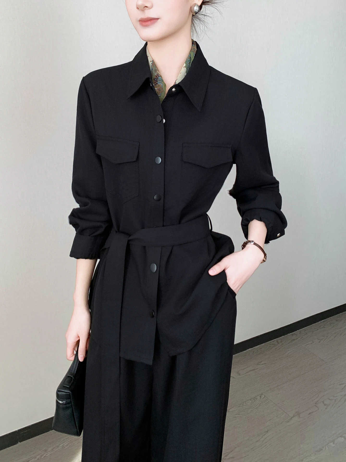 

Bla Collar Long Sve irt Women's Spring 2026 New Belt Waist Cinching Commute Sle Classy Top Simple Fit irt