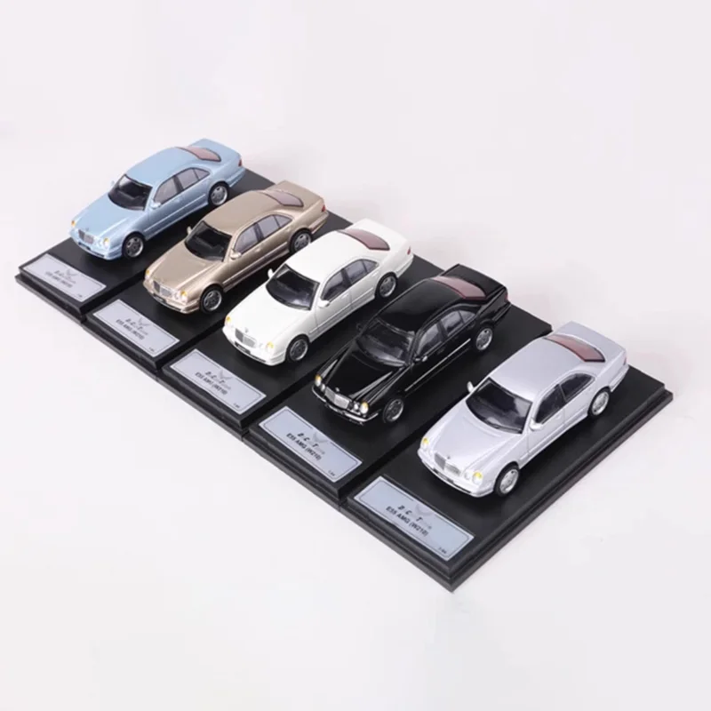 

Литой под давлением масштаб 1:64 E55 AMG W210, модель автомобиля из сплава, готовый продукт, имитация игрушек, коллекция подарков, статическая модель, орнамент