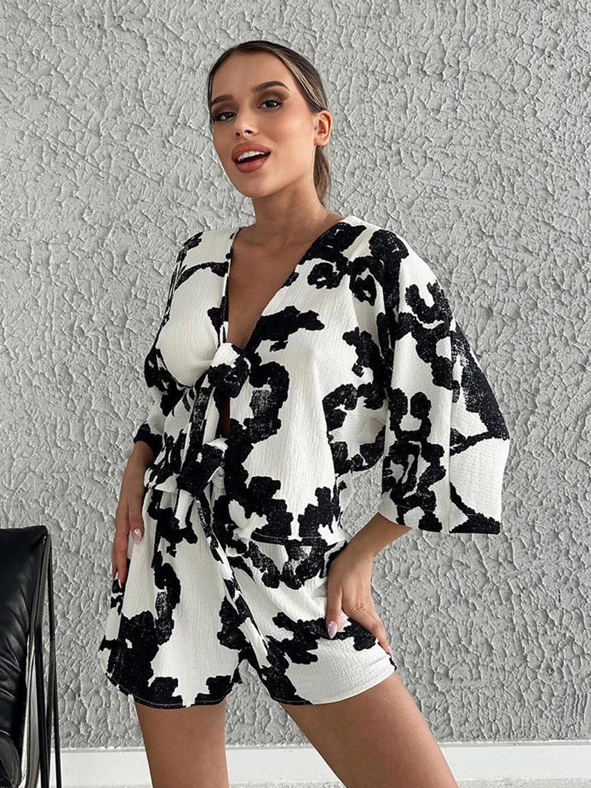 Mathaqiqi Causal Women'S Pajamas Suit Three Quarter Sleeve Sleepwear Sexy V-Neck Nightgowns Shorts Printing Summer Nightwear Set