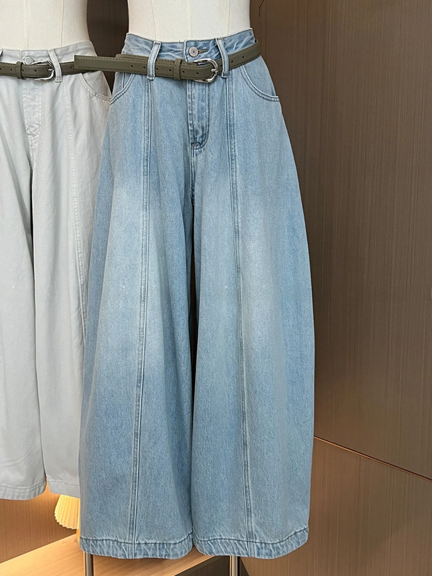 

High Waist Wide Leg Jeans Women's Casual Loose Fit Lazy Style Knife Denim Spring Summer New Arrival Slimming Effect