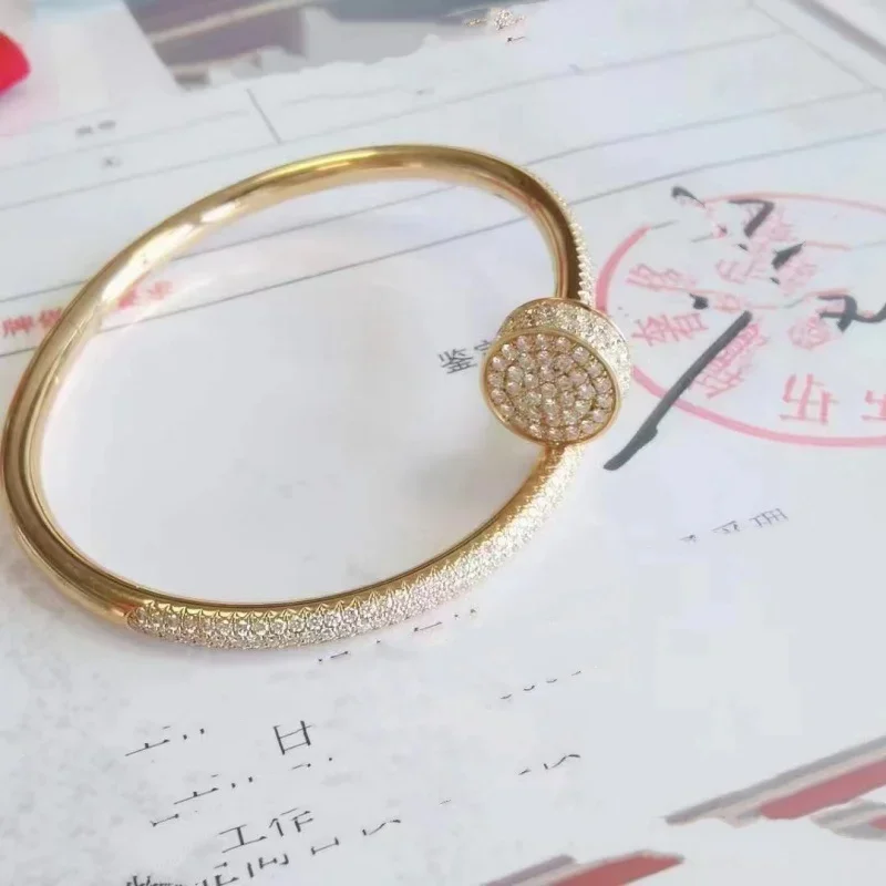 

2025 Elegant fashion high-end luxury exquisite full diamond boutique S925 bracelet, suitable for various occasions