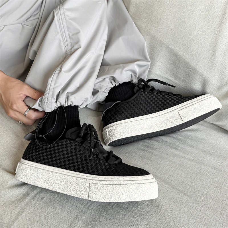 Men's Casual Mesh Comfortable Shoes 2025 New Spring Breathable Light Shoe Fashion Running Footwear Mixed Colour Outdoor Sneakers