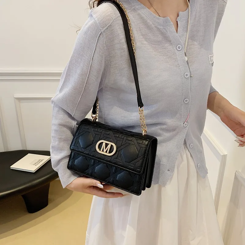 

Famous women's shoulder bag, casual travel crossbody bag, fashionable small square bag with designer luxury letter logo