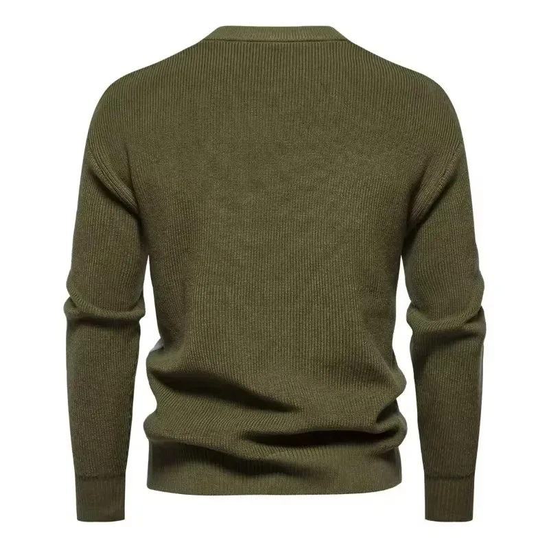 Maglione dolcevita cucito bicolore da uomo nuovo Maglione maglione da uomo a maniche lunghe elegante e confortevole