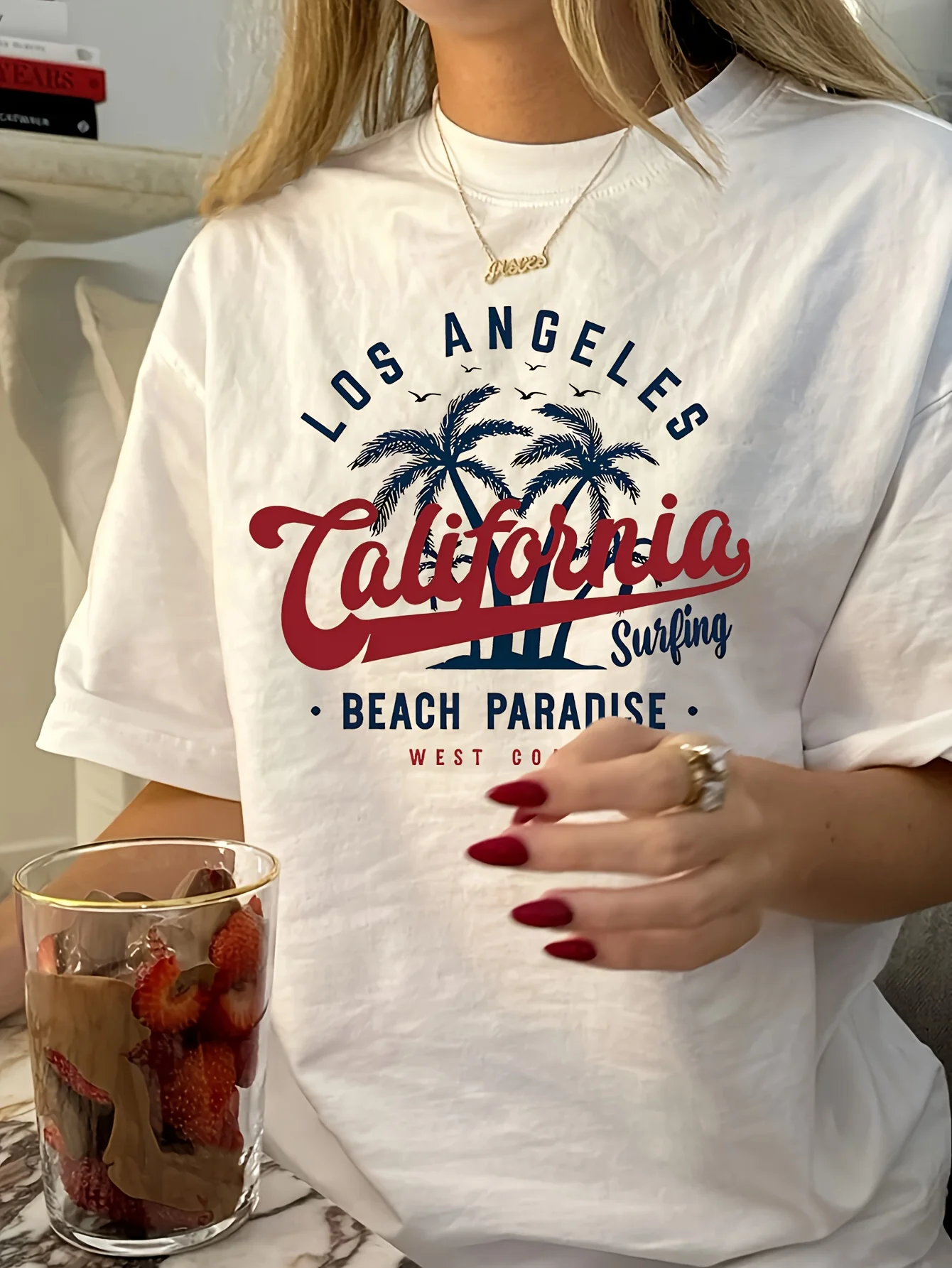 

Women's Vintage Los Angeles California Beach Surfing Paradise Graphic T-Shirt - White Retro Short Sleeve Round Neck Casual