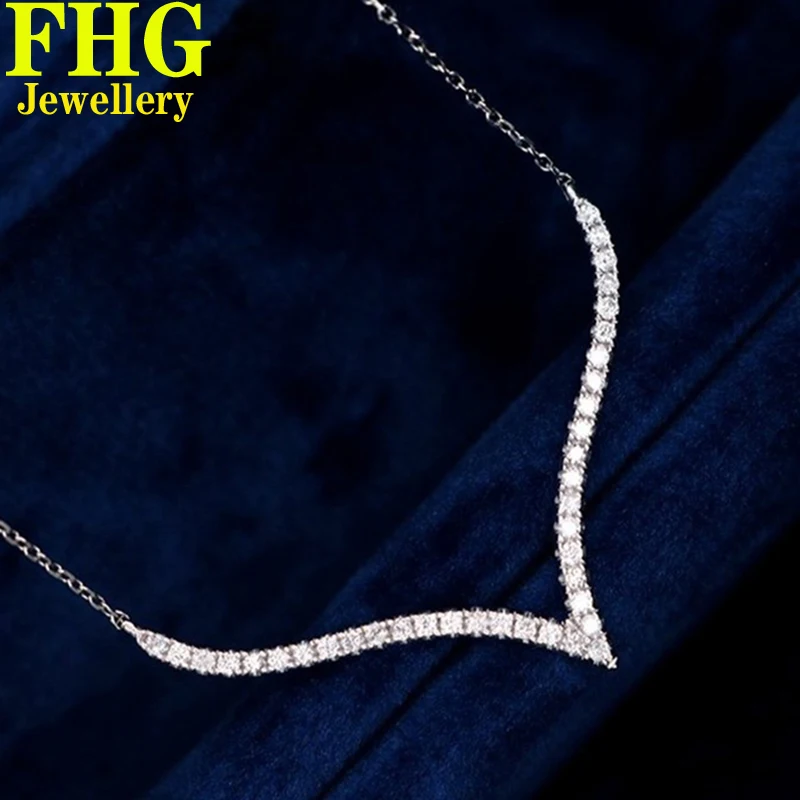 

0.3Ct Natural Marquise Diamond 18K White Gold Four Leaf Clavicle Necklace Ultra Luxury Party Fine Jewelry Girl Birthday Gif