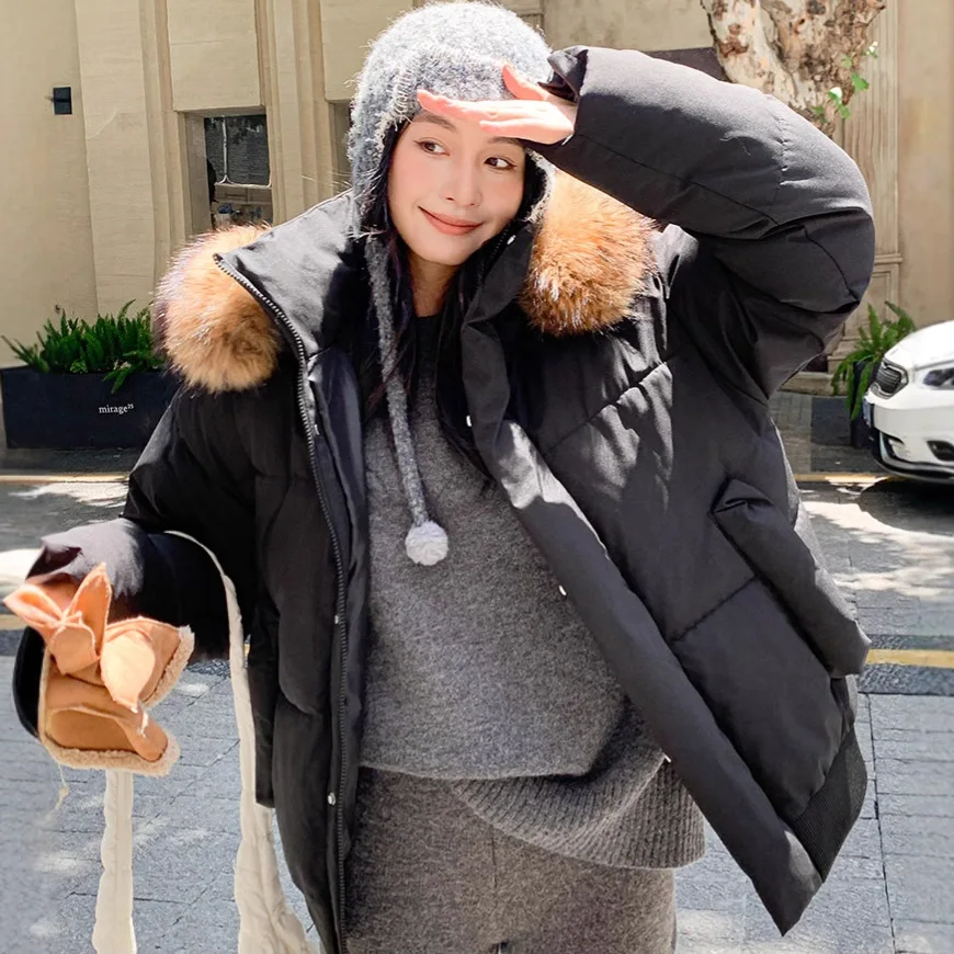 PinkyIsBlack 2025 New Korean Down Cotton-padded Jacket Women's Short Winter Parkas Jacket Thick Fur Hooded Women Clothes Outwear