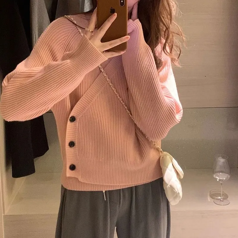 Female Clothing Korean V-Neck Sweaters Casual Loose Autumn Winter Solid Color Spliced Button Vintage Long Sleeve Knitted Jumpers