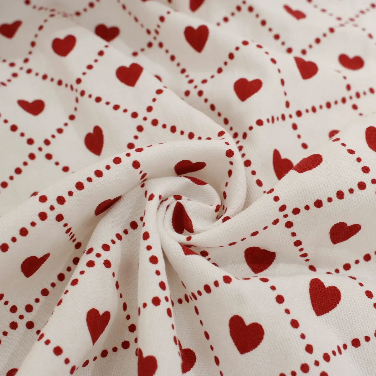 100CM*150CM Cute Peach Heart Fabric 100%Cotton DIY Sewing Cloth For Baby Clothes, Girls' Shirts, Dressing, Bed Sheets