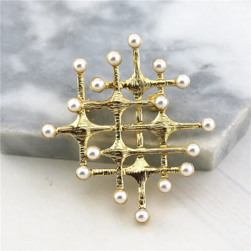 women full net hollow out brooch women simple clothing accessories