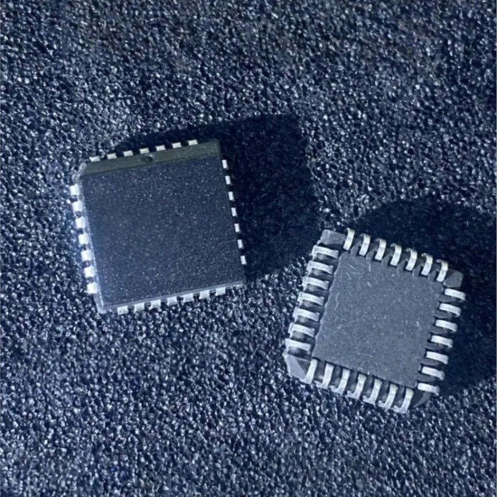 5pcs/lot PBL38610/1 R1 CY7B923-JC CY7B923 D71054L-10 UPD71054L-10 COM20020ILJP COM20020 PLCC-28