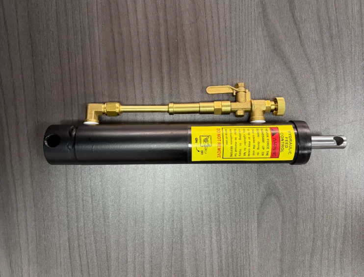 Metal Band Saw Accessories Manual Band  Valve Attached Band Saw Hydraulic Cylinder Small Saw Oil Cylinder Valve Lift Oil Cyli
