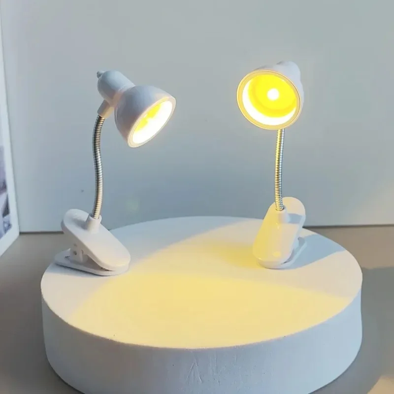 Portable Eye-Friendly Reading Lamp - Warm & Bright Clip-On Light with Long-lasting Battery for Books and Desks image 5