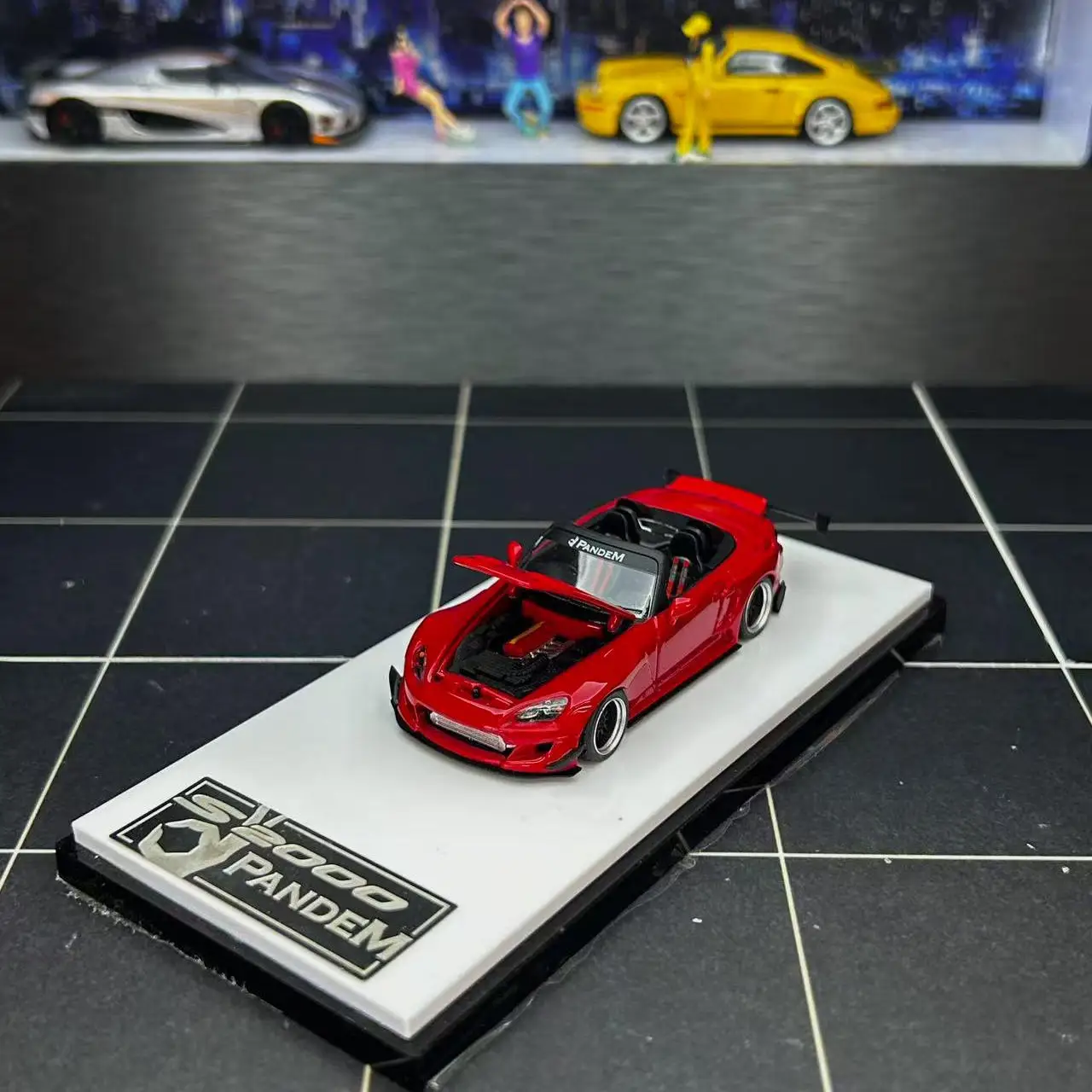 Diecast MT1:64 Scale S2000 AP1 Convertible Sports Car Pandem Rocket Rabbit Alloy Car Model Collectible Toy Gift Souvenir Display