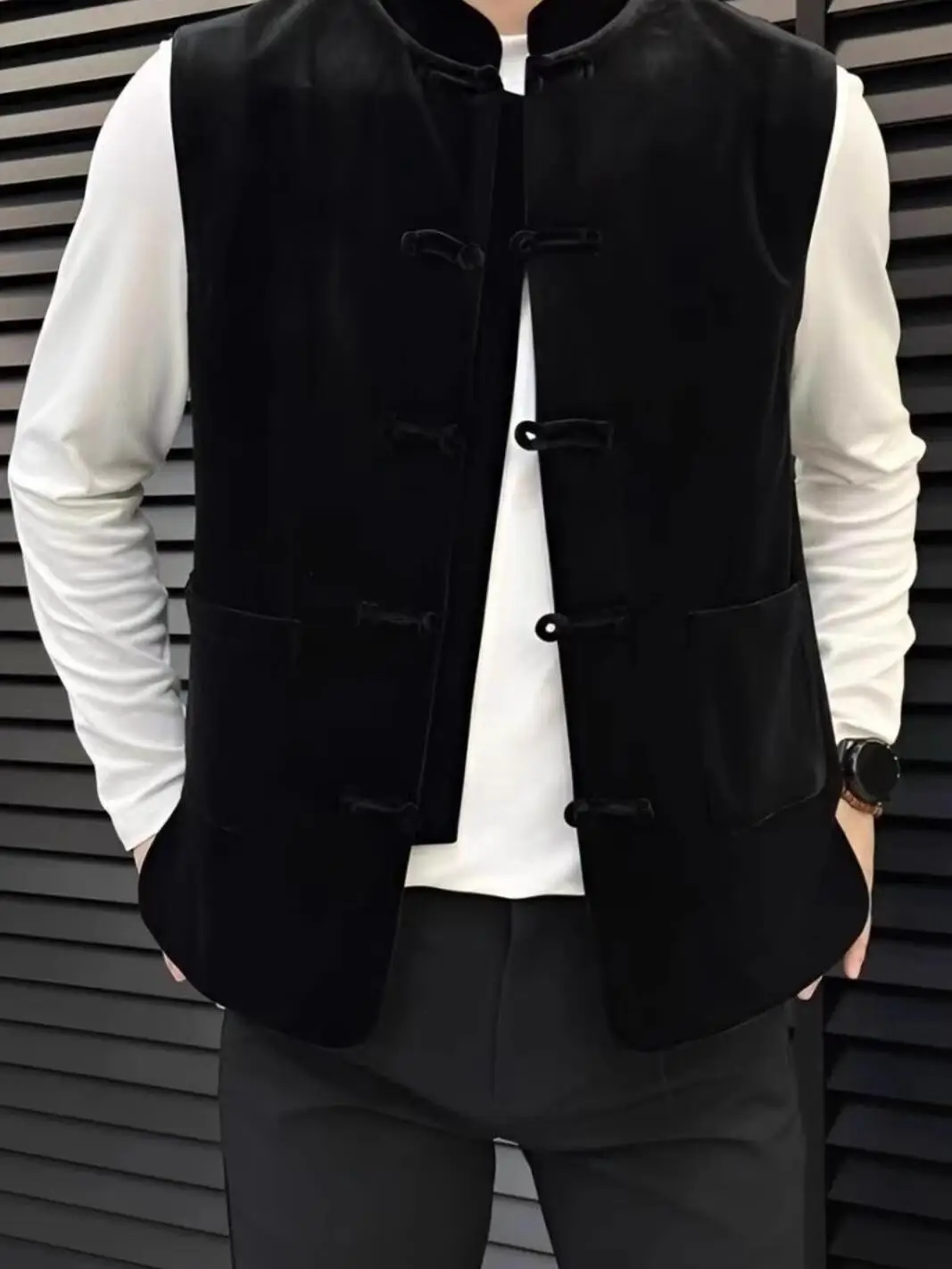 

Повседневный мужской жилет, осень-зима, новый модный воротник-стойка, украшенный пуговицами, верхняя одежда обычного кроя, молодежный тренд, чистый цвет