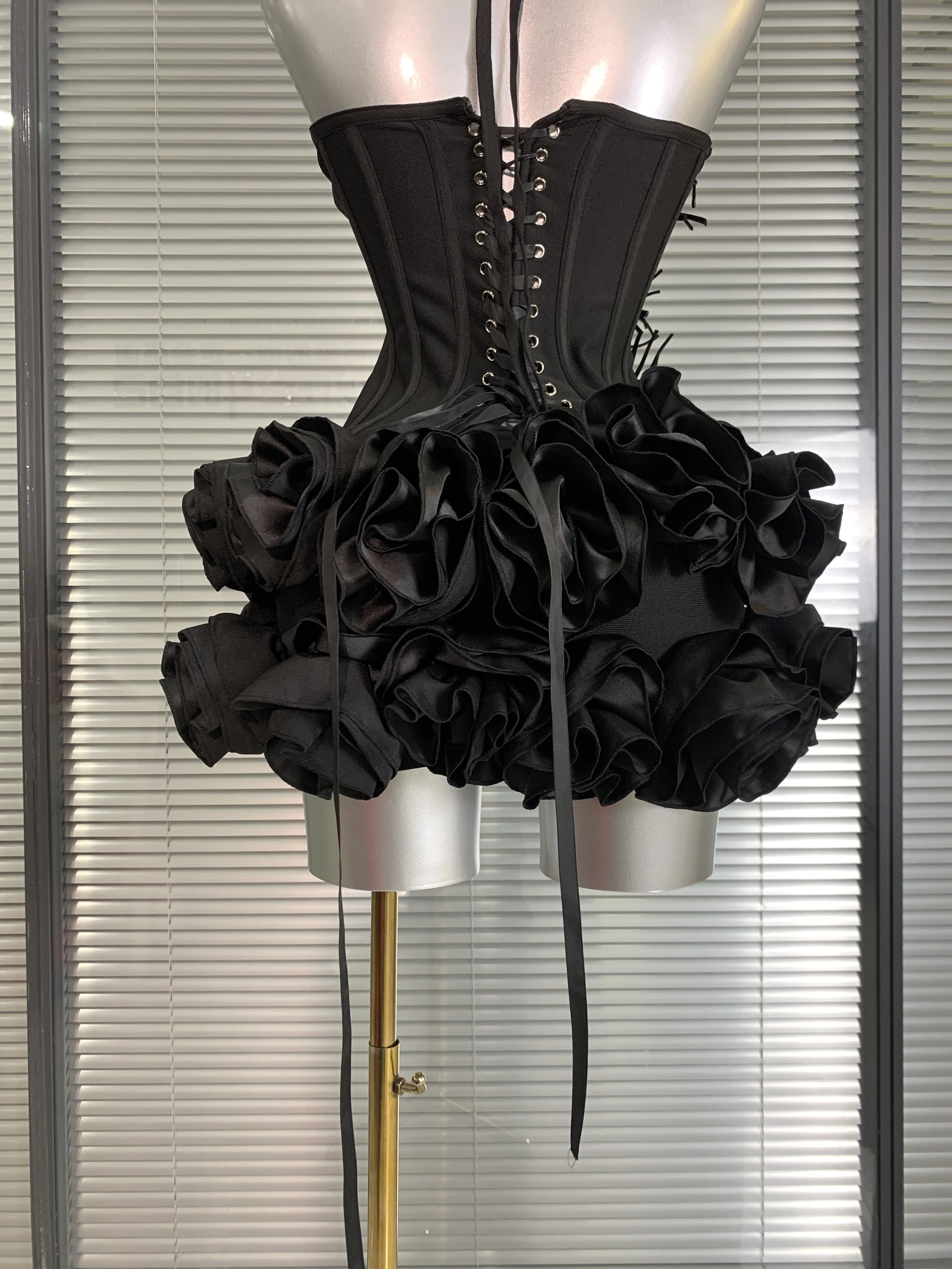 Vestido Nuove Donne Sexy Halter Fasciatura Due Pezzi Set Donne Affascinante Maglia Celebrity Allacciato Aderente Mini Fasciatura Gonna Abiti