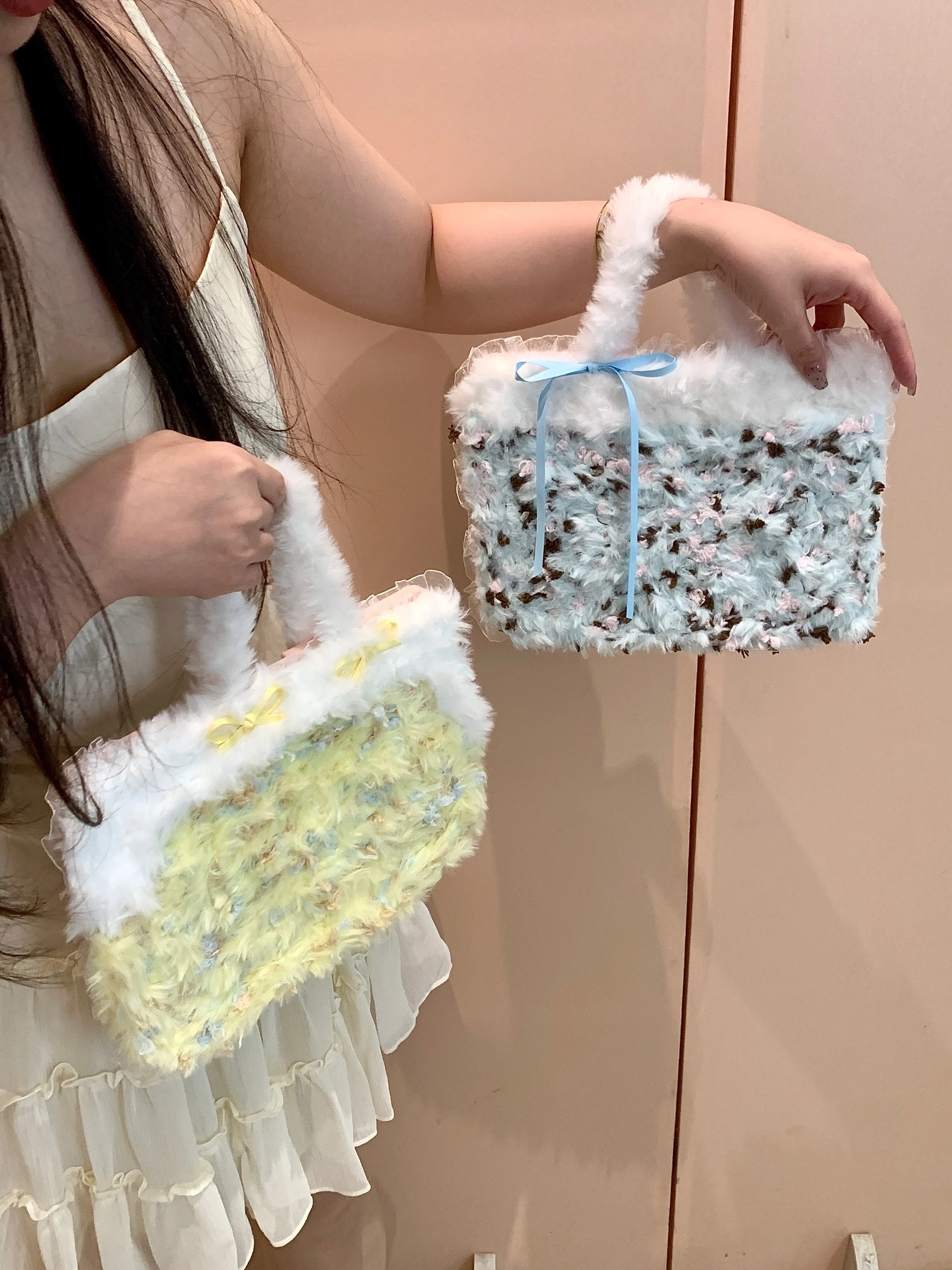 Winter Luxury Cute Plush Bracket iPad Tablet Case Mini 6 7 iPad Air 6 2025 iPad Pro 11 inch 2024 13 inch Accessories Holder A16