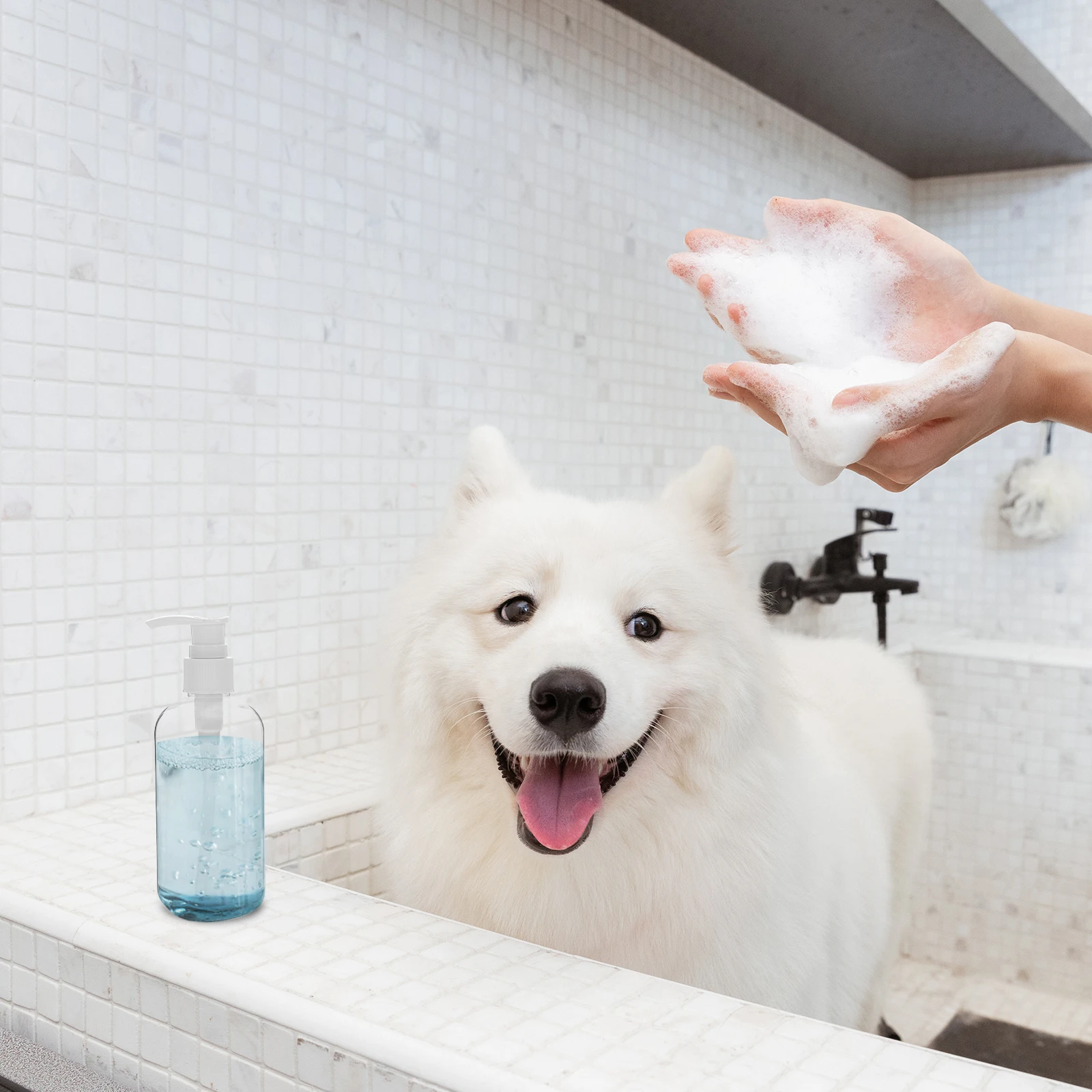 

5Pcs Wash Liquid Bottles Press Dispenser Reusable Plastic Lotion Shampoo Containers Bathroom Pump Bottles Travel Refill