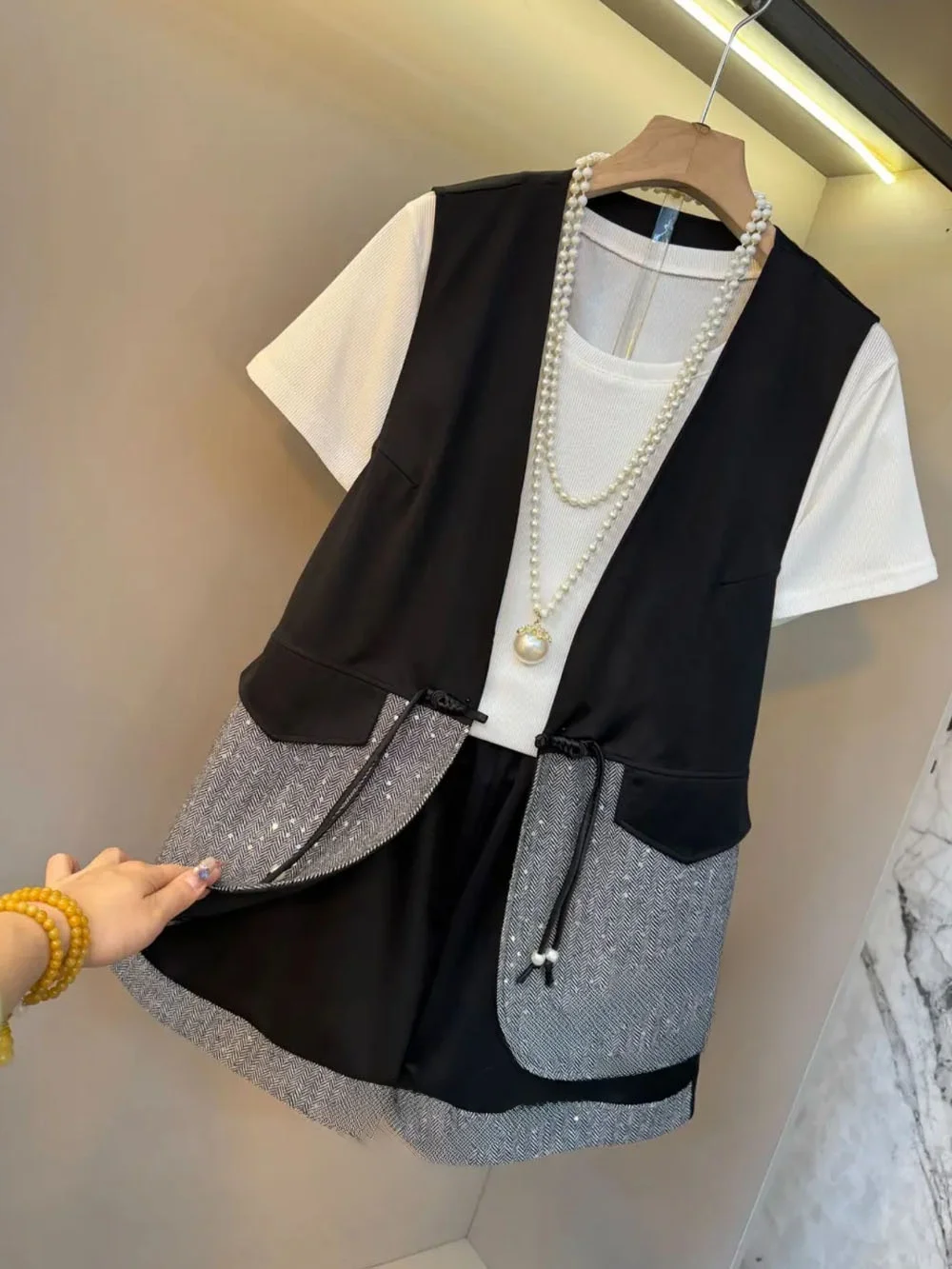 Nouveau Design de boutons chinois, tenue d'été grande taille, ensemble de t-shirt avec gilet, vêtements intérieurs pour sœur dodue