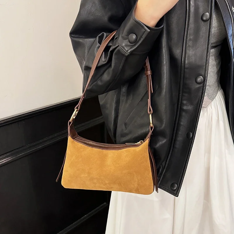 

Trend PU Suede Crossbody Bags Solid Color Retro Zipper 2025 Hot Sale Bags for Women Large Capacity Portable Shoulder Bags
