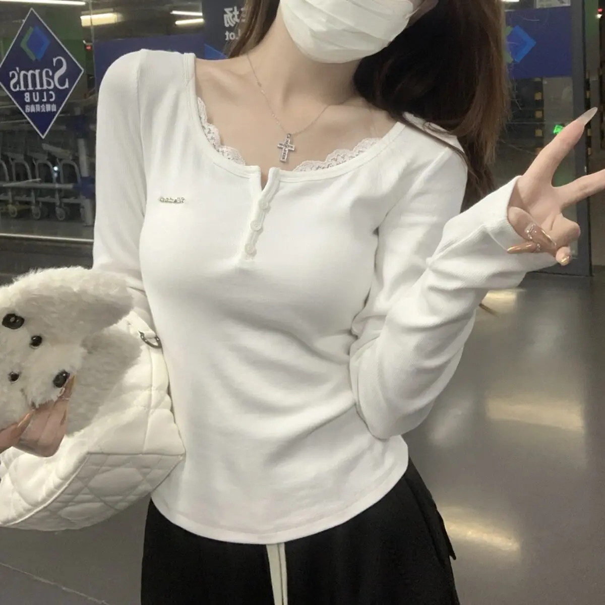 Spring New Style Korean Version Lace Splicing Half Open Collar Button Design Long Sleeve T-Shirt Women's Top Elegant Atmosphere