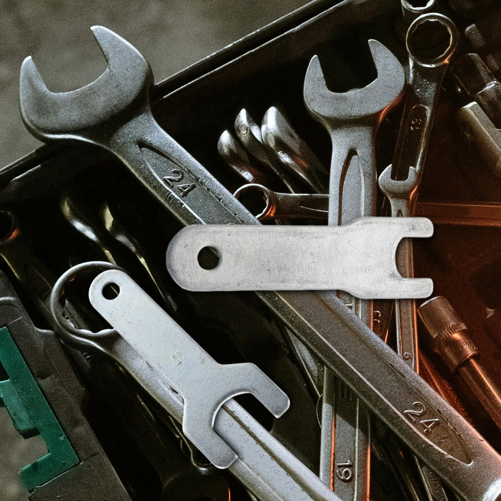 4Pcs Pneumatic Polishing Wrench Set High Efficiency Precision Control Low Noise Quick Accessory Change Angle Tool Wrench