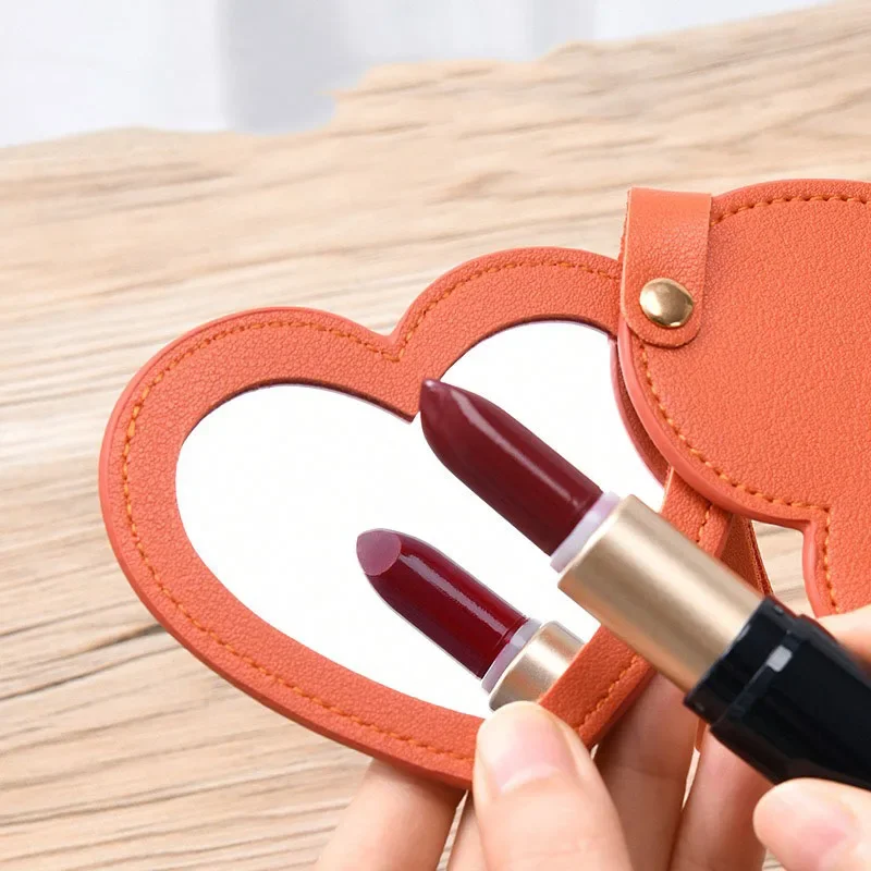 Pocket Hand Mirrors for Makeup Compact Key Chain Light Makeup Mini Mirror Woman Portable Heart Jeweler Flexible Wallet Mirrors