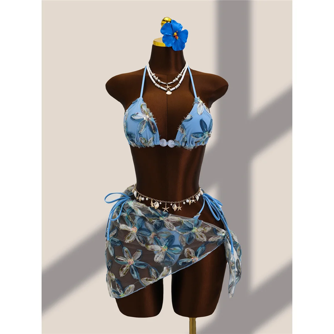 Mit Sarong-Blumenmuster, Neckholder-Bikini, Damen-Badeanzug, dreiteiliges Bikini-Set, Badebekleidung, Badeanzug, Modell V8321. – Detail 9