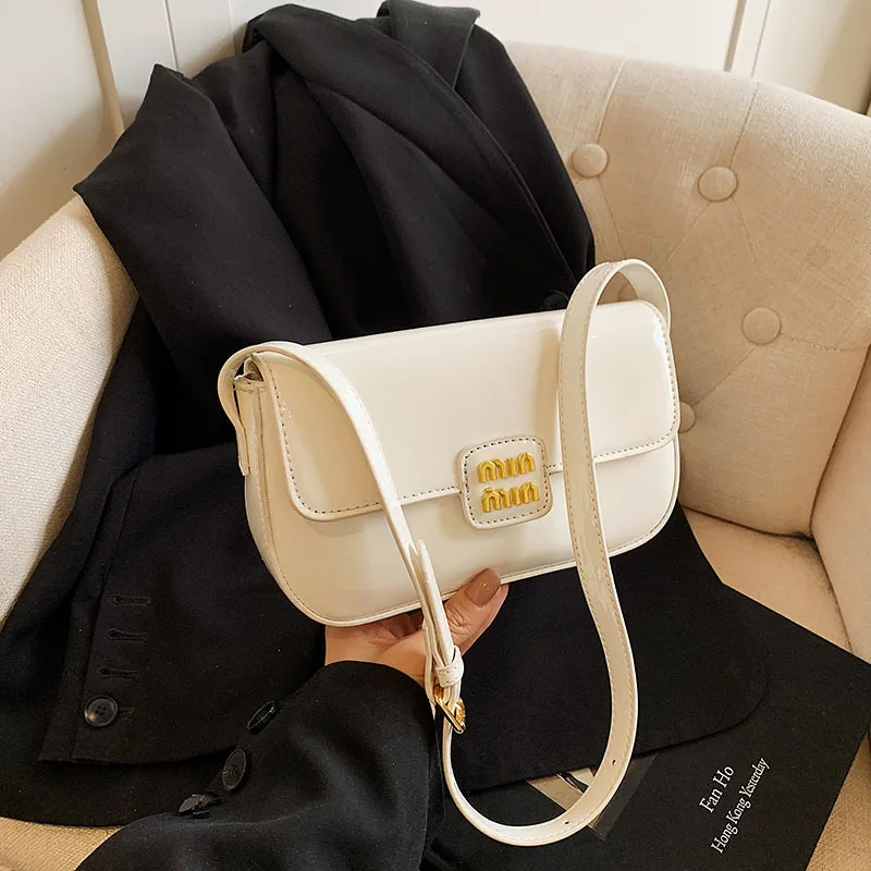 

Fresh Minimalist Tote Bag for Women 2025 Spring New Casual Crossbody Purse, Lightweight Shoulder Bag in Spring Colors