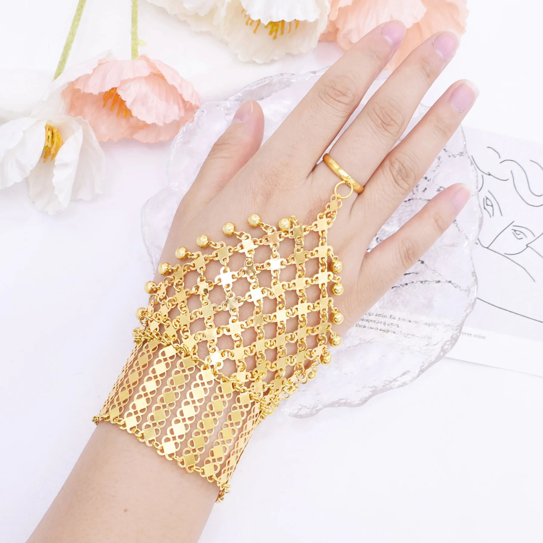 Vintage Ethnic Style Gold Plated Alloy Finger Bracelet With Ring Middle Eastern Exotic Back Chain Accessory for Dancer