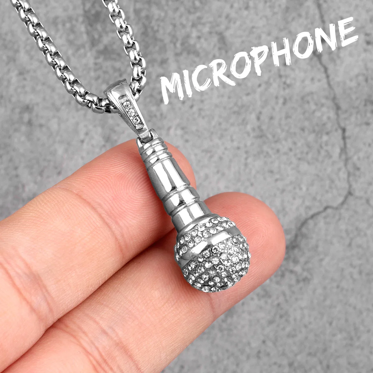 Host Singer Microphone Long Men Necklace Pendant Chain Punk for Boyfriend Male Stainless Steel Jewelry Creativity Gift Wholesale