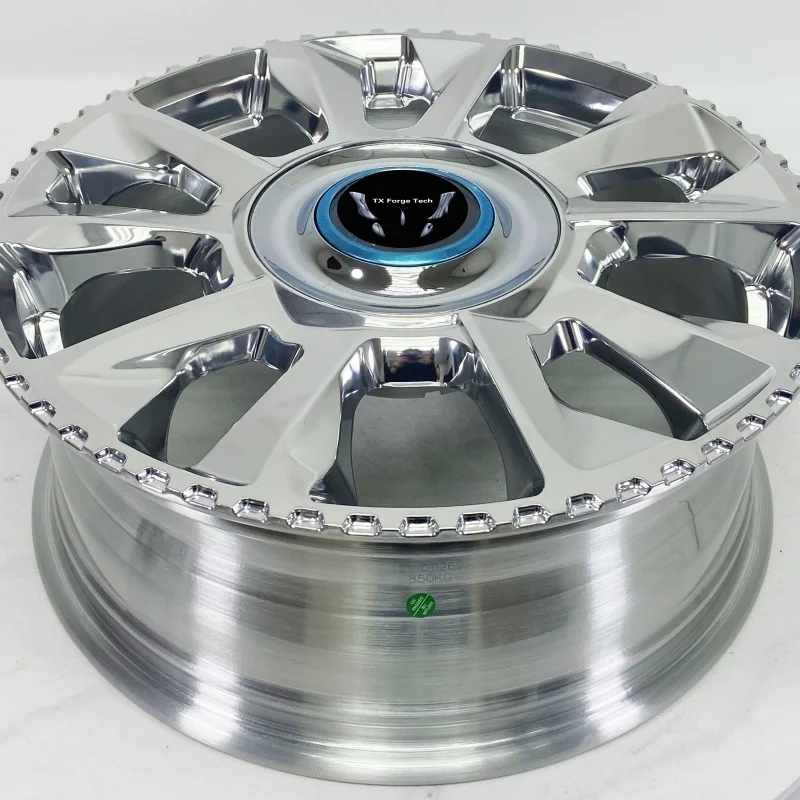 Source Factory Customizable Forged Aluminium Alloy Passenger Wheel Hubs OEM ODM Various Sizes with Polished Finish