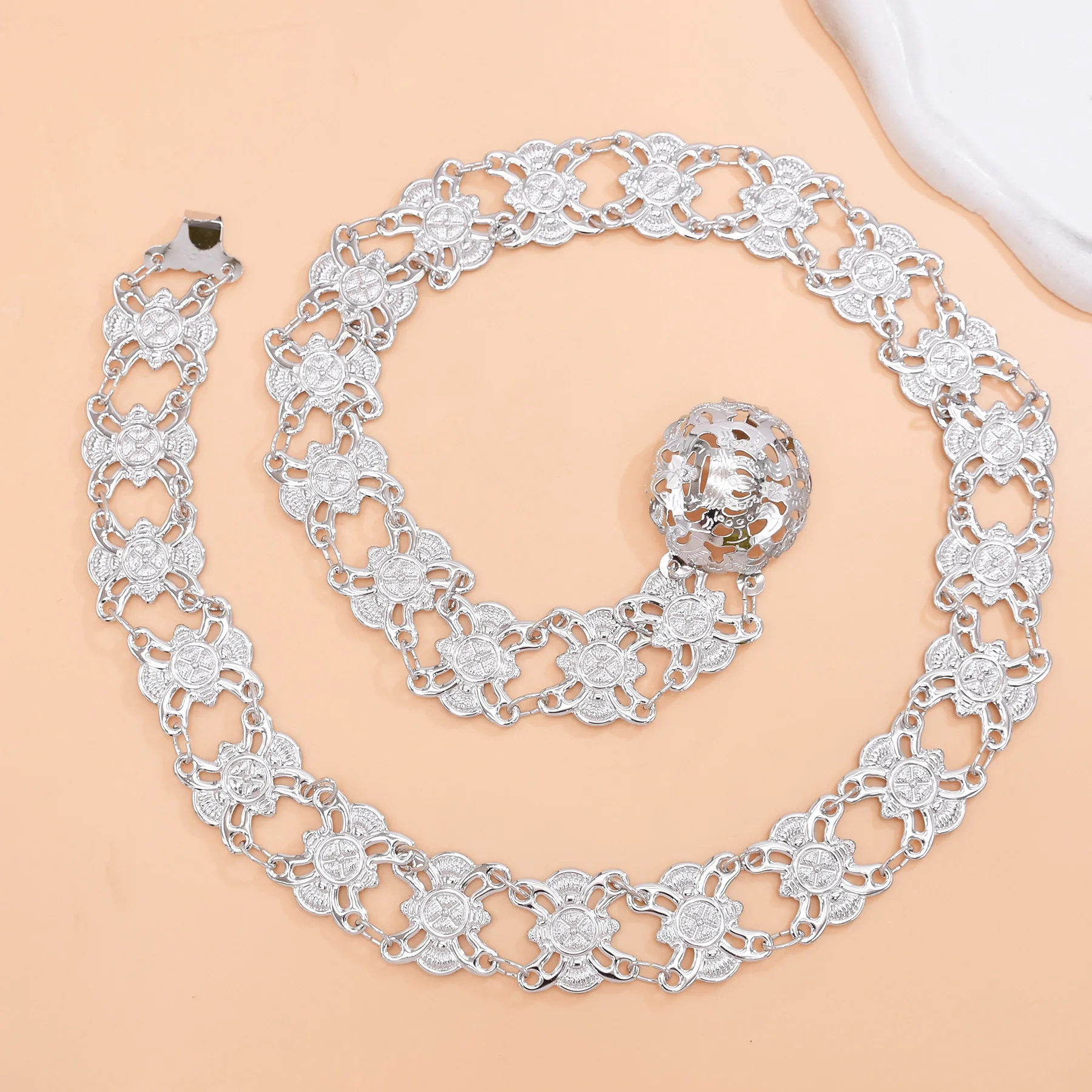 Fashionable creative design sense hollowed out gesang flower silver alloy women's waist chain suitable for a variety of styles