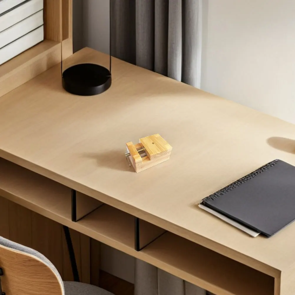 

2Pcs Chinese Seal Engraving Vise Wooden Clamp Professional Carving Workbench Accessory Beige Table Vise Swivel Clamp