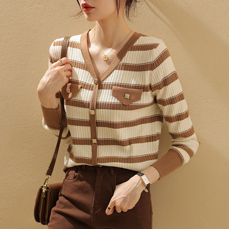 Women Autumn Winter New Fragrant Style V-Neck Stripe Thickened Knitted Sweater