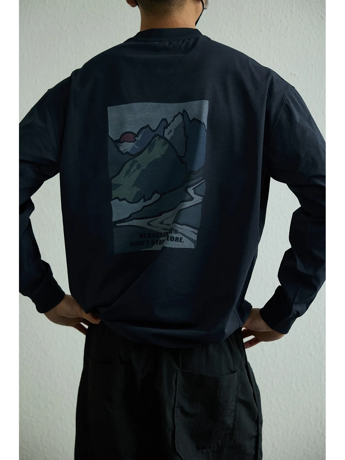 Quick Dry Long Sleeve T-Shirt for Hiking Cycling Outdoor Training Mountain Jersey Men Women Lightweight Trendy Spring Autumn