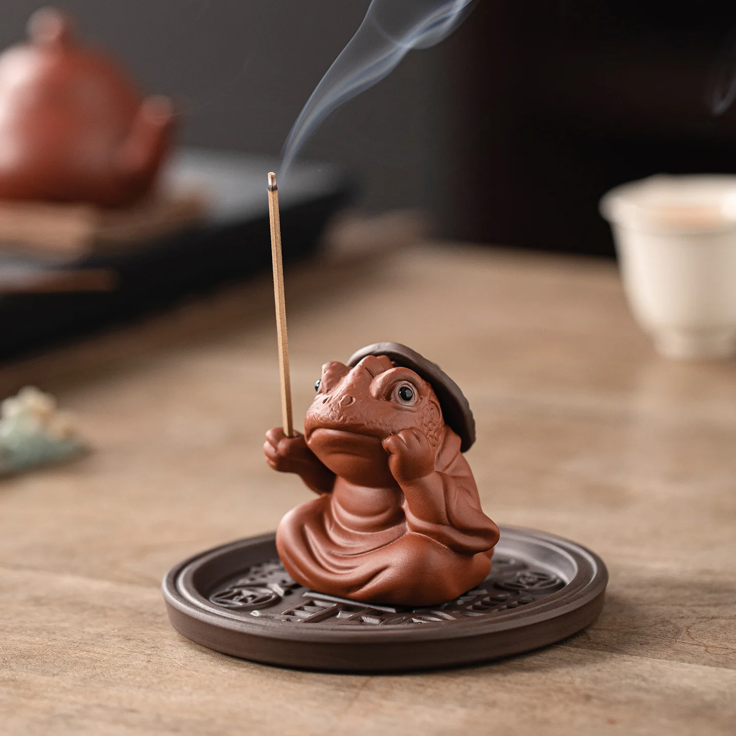 BJ Creative ceramic toad fairy incense insert  holder incense holder golden toad line   burner household agarwood