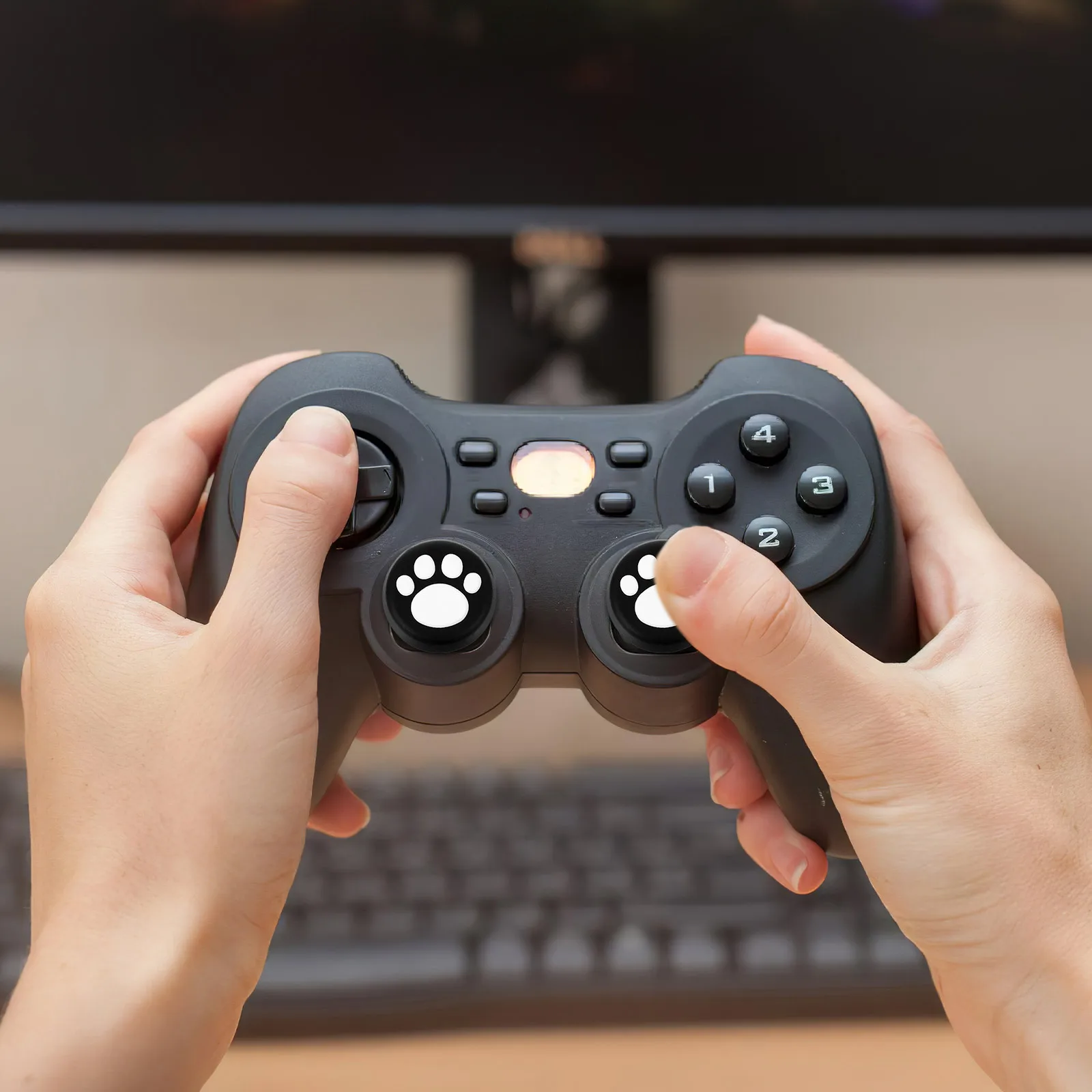 16pcs Silicone Caps Adorable Nonslip Protective Covers For Game Pad Unique Game-Pad Cases Wear-Resistant Comfort Grip