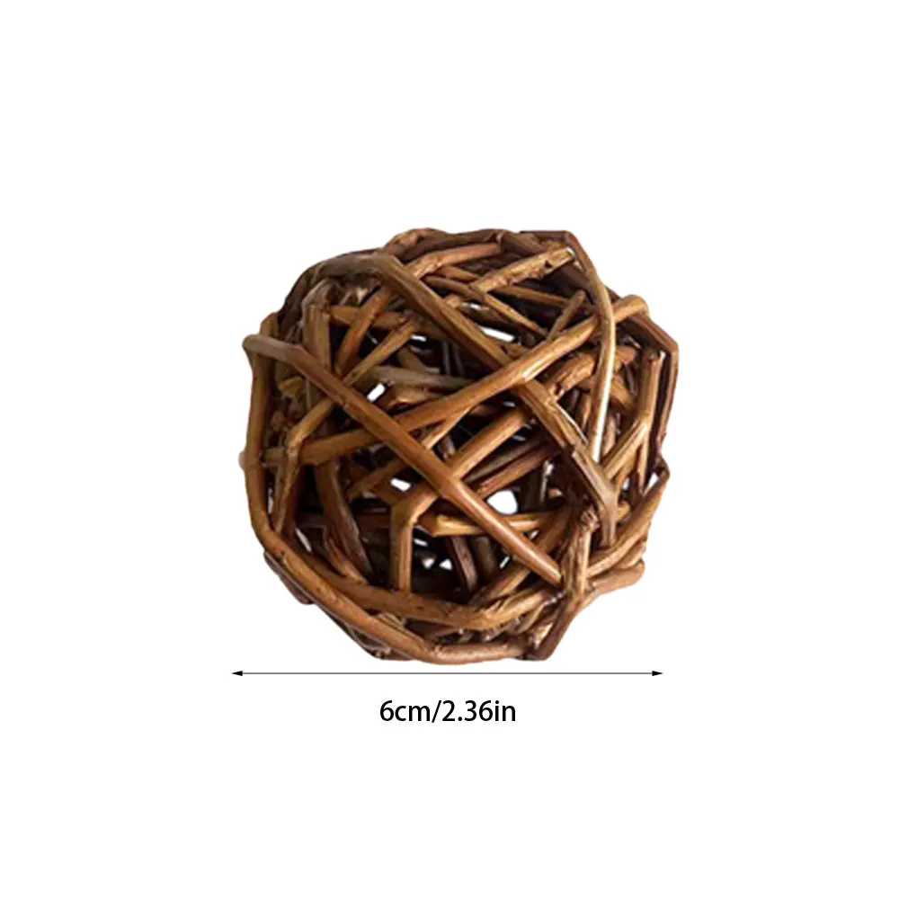 9pcs/set Guinea Pig Toy Natural Willow Branch Ball For Chewing And Entertainment Grind Teeth brown