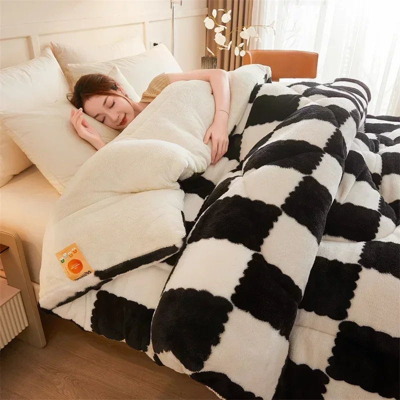 New Checkerboard Super Thick Warm Winter Blanket for Bed Artificial Lamb Cashmere Warmth Blankets Soft Fluffy Duvet Comforter