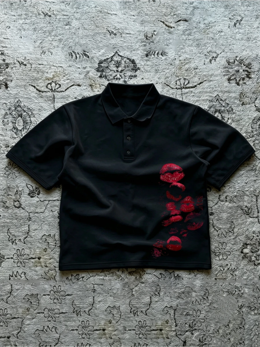 Y2K Lip Print Polo Shirt, Loose Fit, Casual Urban Style, Short Sleeves, Preppy Style, Suitable for Spring and Summer Wear