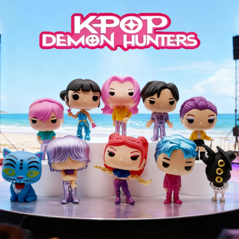 

10pcs/set Cute Witch Hunting Group KPOP Figurine Series Protagonist Group Magpie Model Anime Game Doll Model Home Decoration