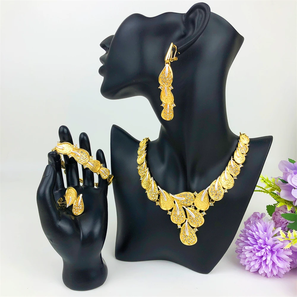 

Dubai Gold Plated Necklace Earring Ring Bracelet Sets for Women Vintage Leaf shape Shape Jewelry Set for Party Wedding Gifts