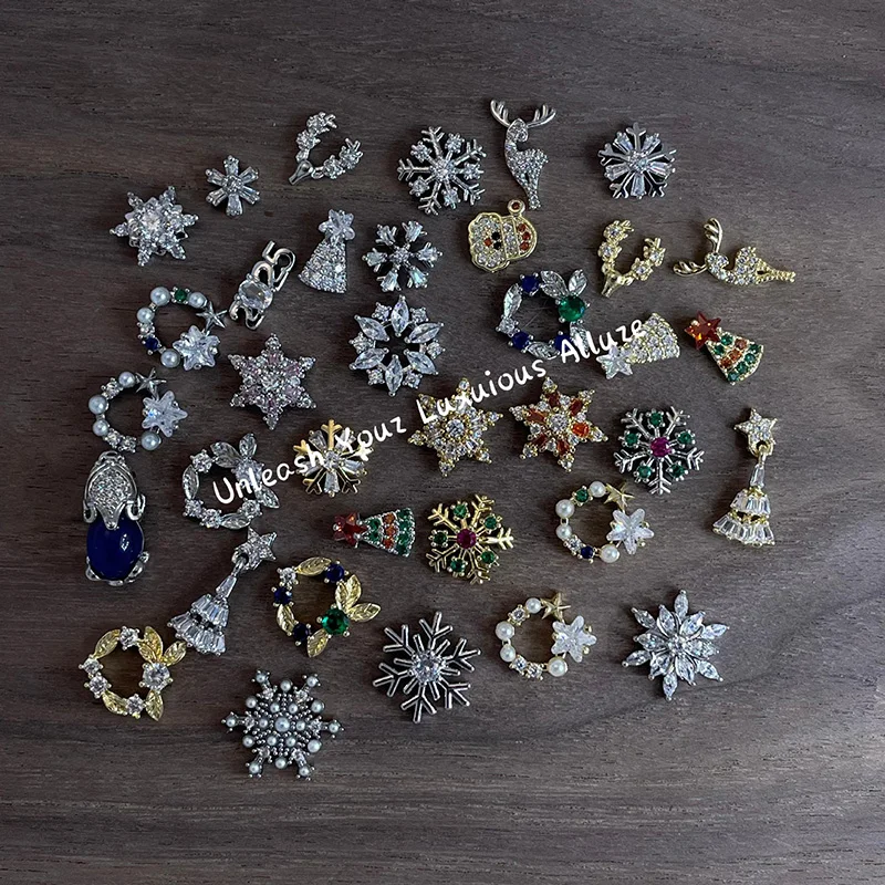 10 pièces nouvel an flocon de neige arbre de noël Nail Art bijoux plein diamant Zircon haute résistance couleur lumière luxe pendentifs