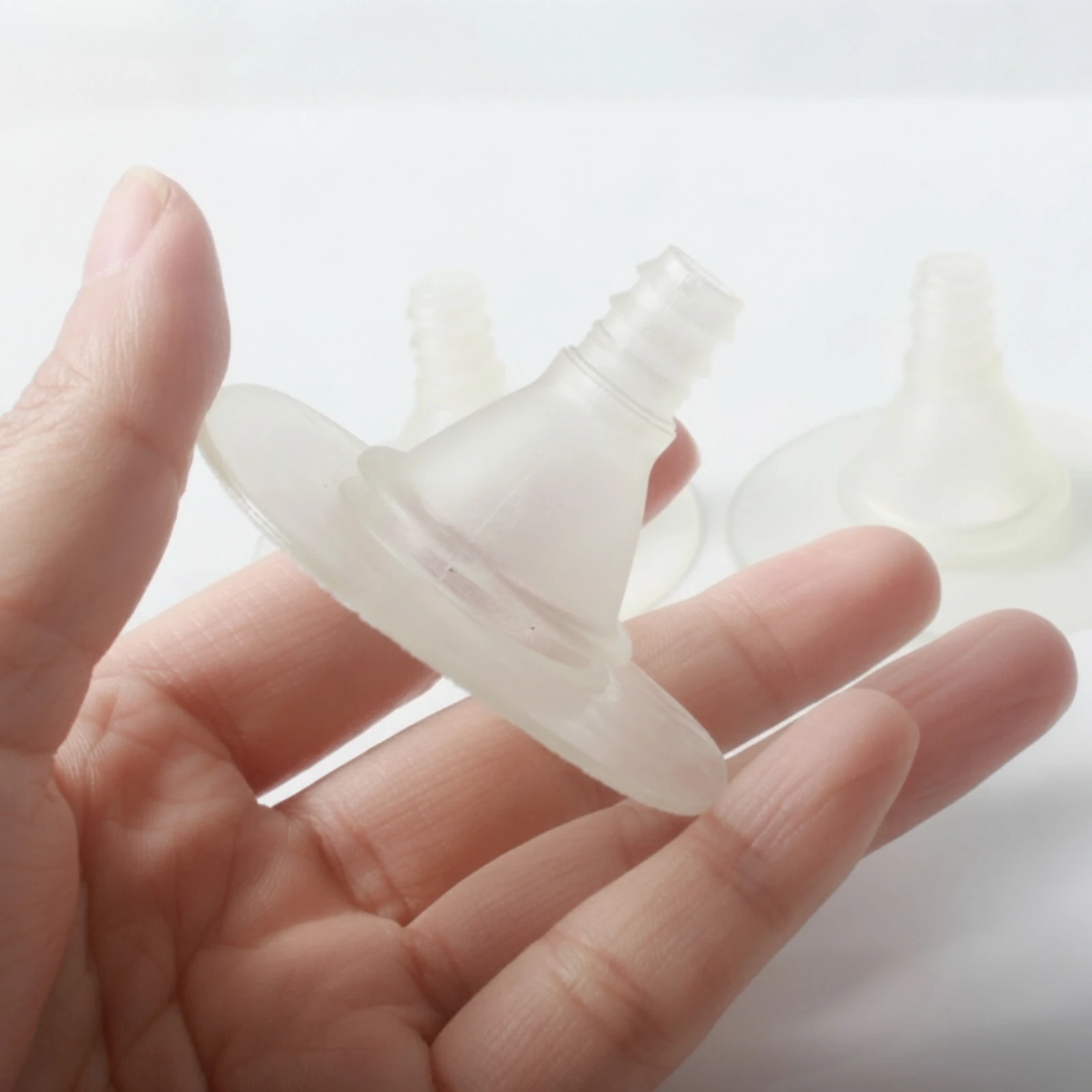 TPU Nozzle with Circular Base Angled Inflatable Nozzle Air Valve Adapter Translucent for Water Sports