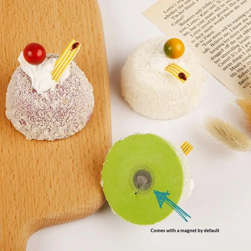 【M】Cute Lovely Simulation Dessert Cake Squeeze Toy Soft Elastic Cake Toys Elastic Slow Rebound Squeeze Stress Relief Toys Adult