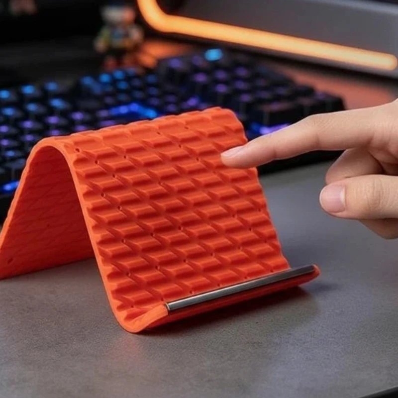 Transformable Silicone Stand for Phones & Tablets – Foldable Laptop Desk Holder for Space-Saving & Ergonomic Viewing
