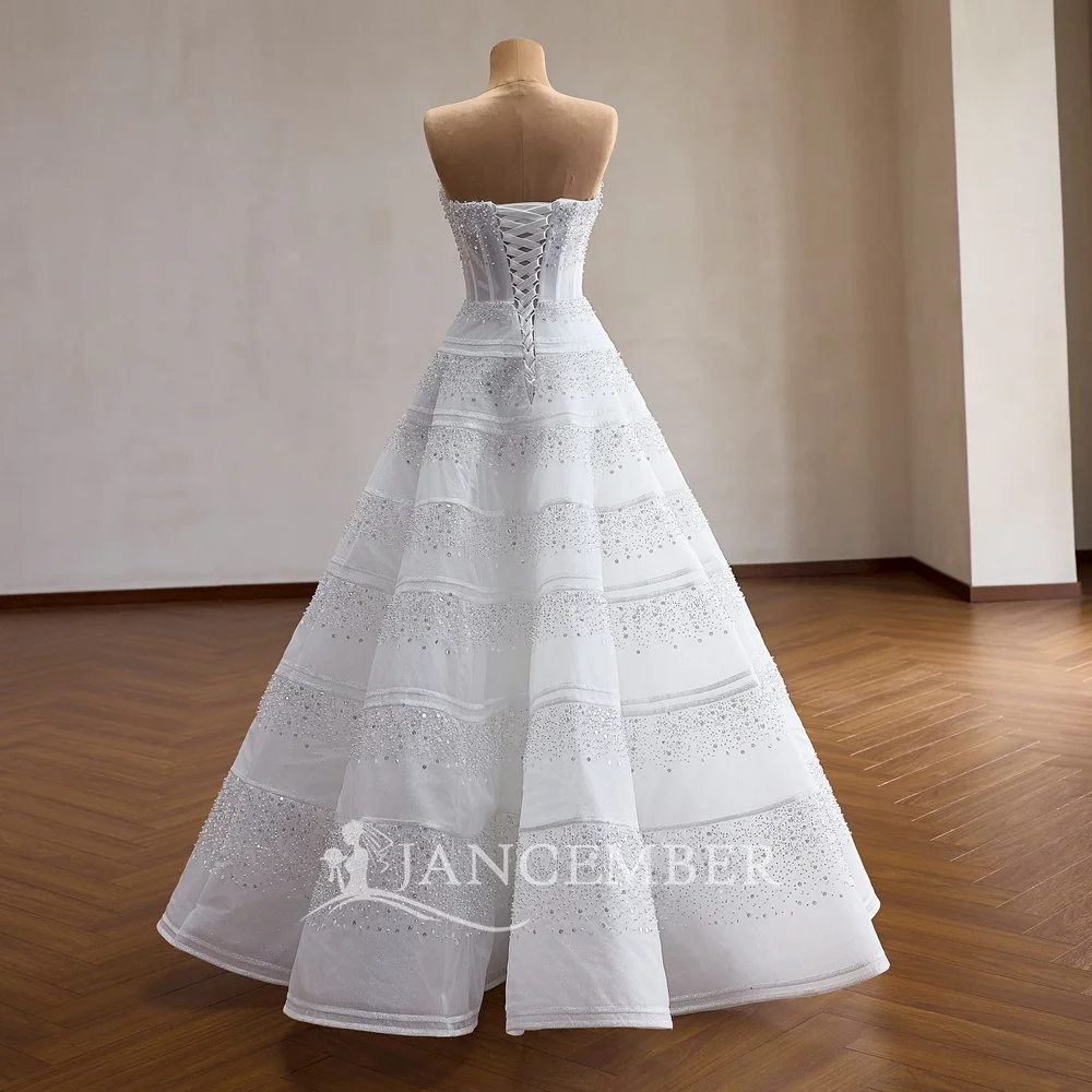 Exquisite White A-line Customized Wedding Dress For Bride Strapless Sequins Tiered Skirt Floor-Length Vestido De Novia