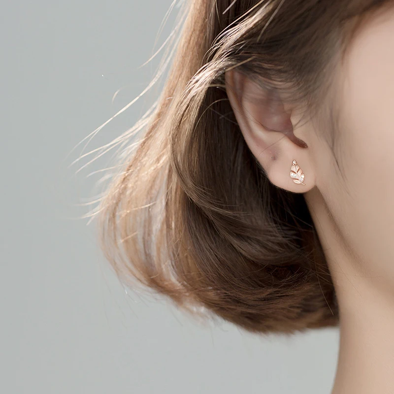 Modian New Exquisite Tree Leaves Stud Earrings for Girls Lady Women Clear CZ Minimalist Silver Prevent Allergy Jewelry Brinco