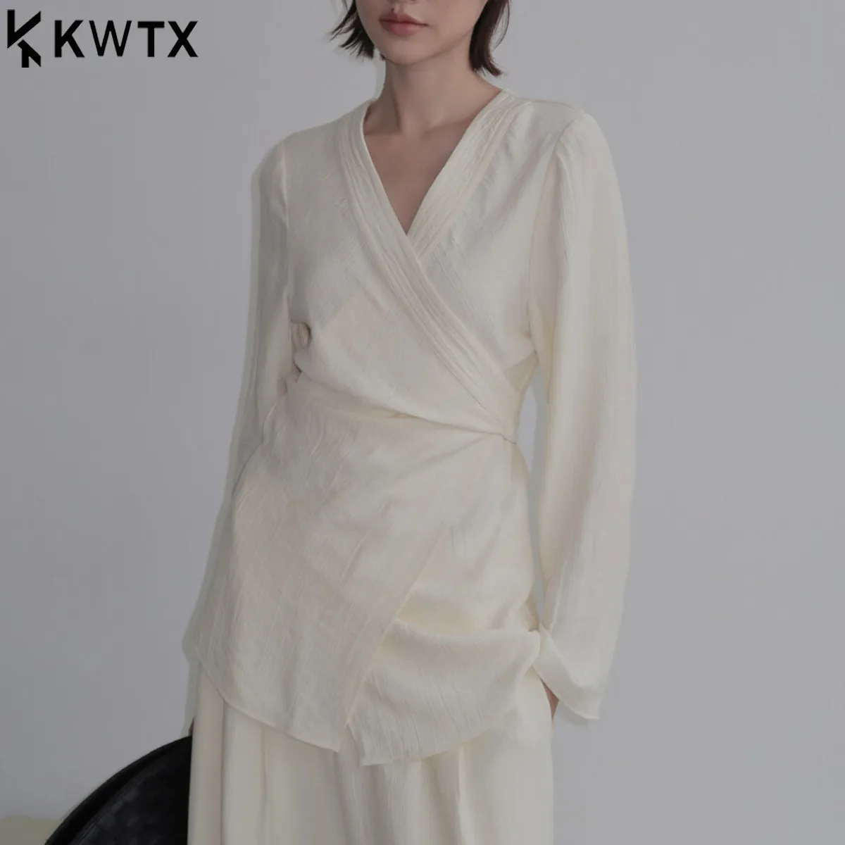 

KWTX 2025 Элегантная блузка с завязками на талии, женский шикарный дизайнерский топ с длинным рукавом для офиса, ужина, свидания, ночного падения, модная повседневная одежда